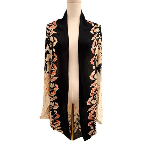 Floral Boho Peasant Rounded Kimono OSFM - Picture 5 of 7